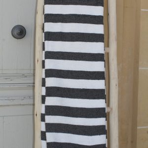 Plaid berbère marocain à pompons